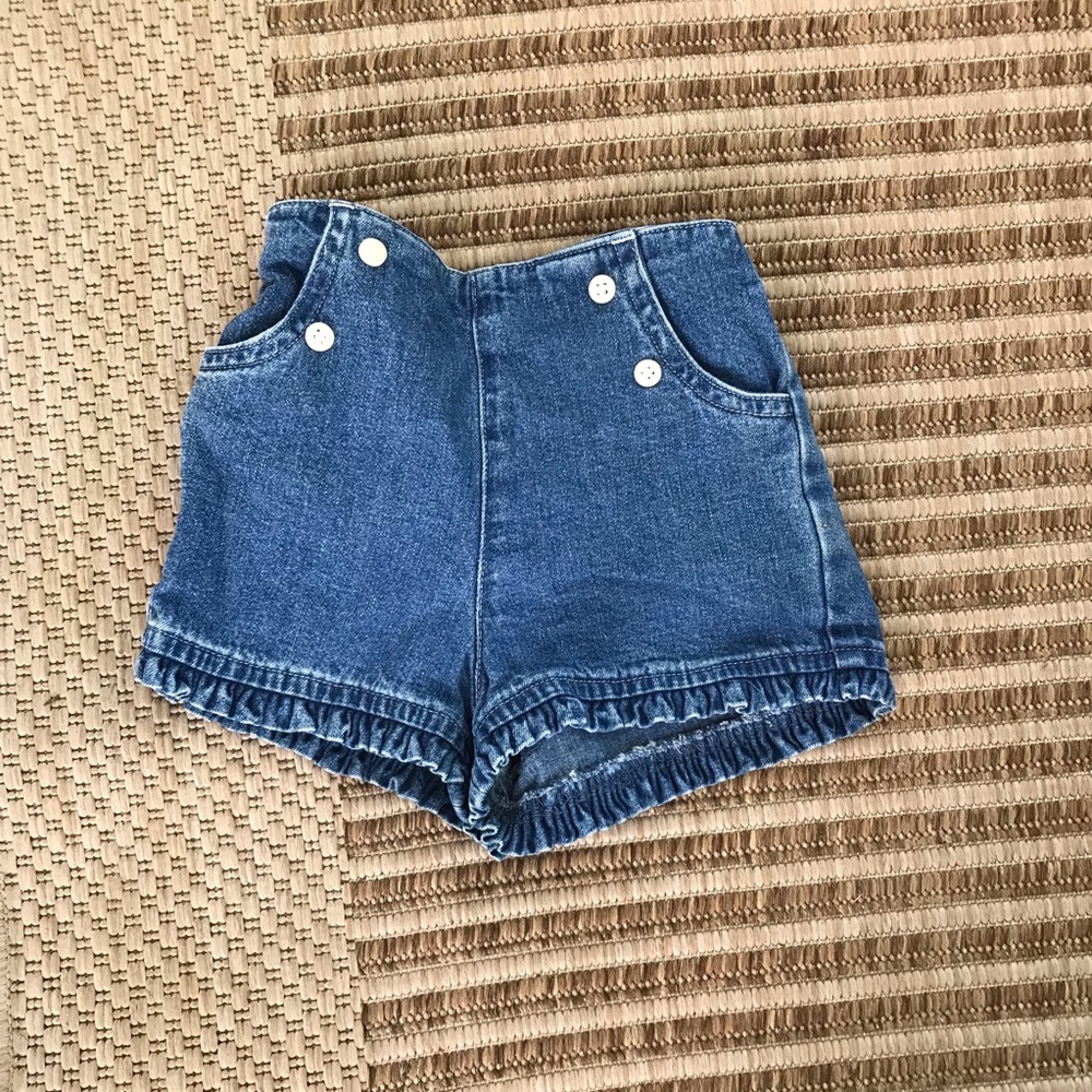 Vintage baby shorts!!